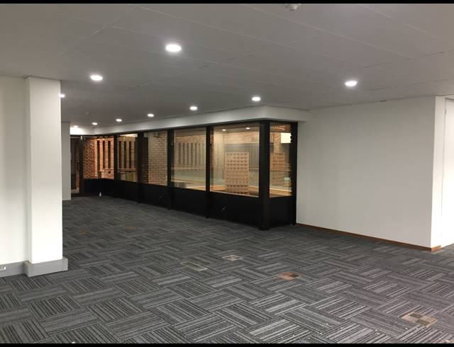 210M² OFFICE TO LET IN BEDFORDVIEW